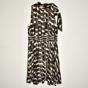 Banana Republic Silk Sleeveless Dress Tie Neck 8P